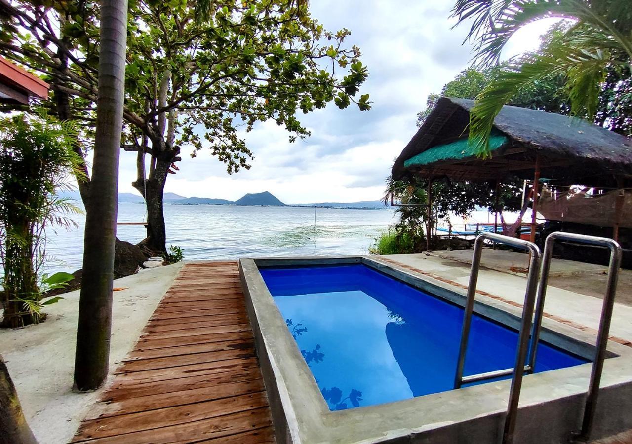 Leynes Taal Lake Resort And Hostel Tanauan  Exterior foto