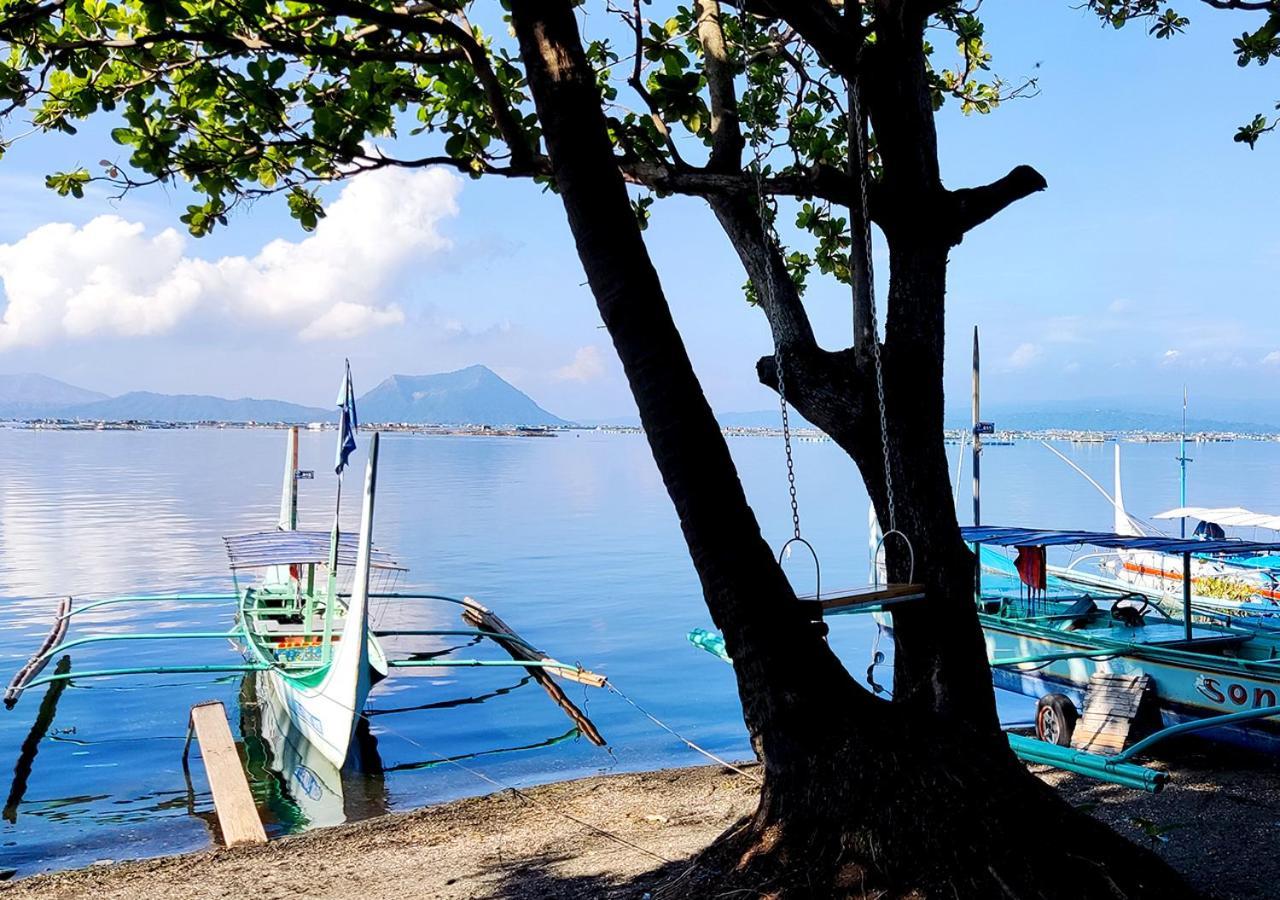 Leynes Taal Lake Resort And Hostel Tanauan  Exterior foto
